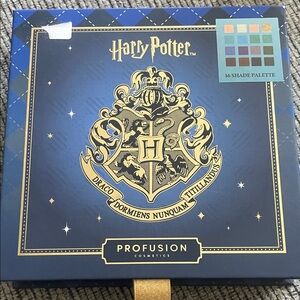 Harry Potter x Profusion 16-Shade Eyeshadow Palette - Navy & Gold